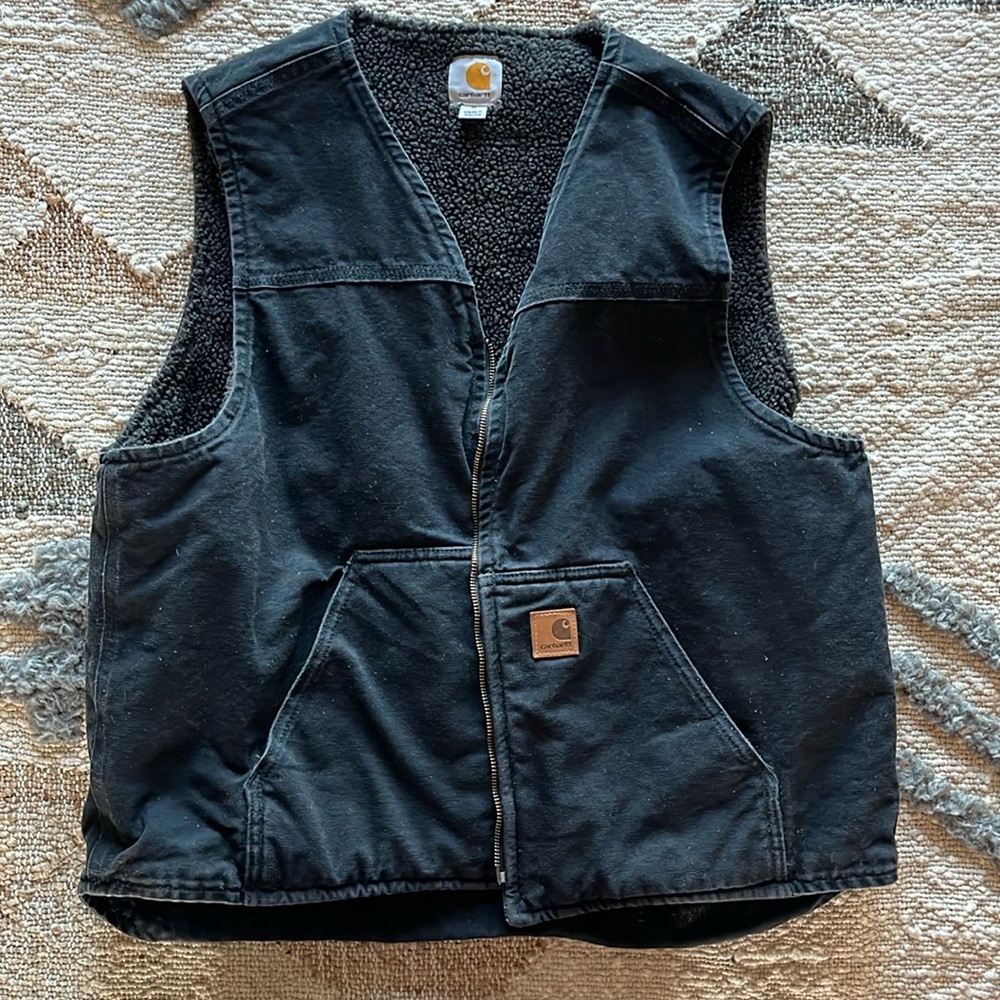 Men’s XL carhartt lined vest